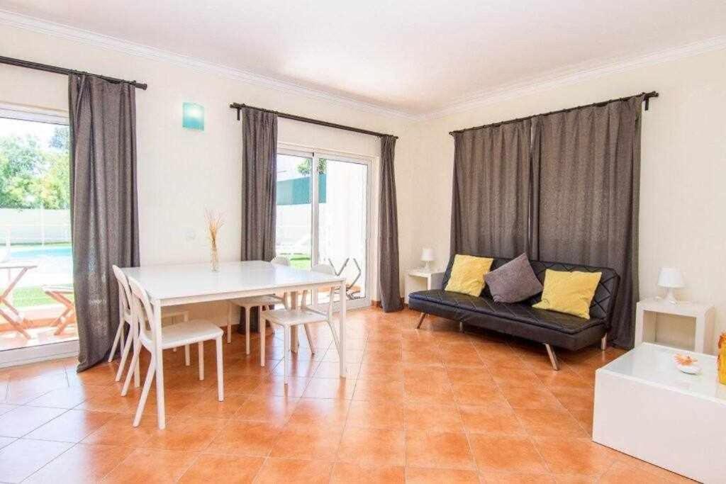 Sunhome Casas De Ferias Em Portimão Δωμάτιο φωτογραφία