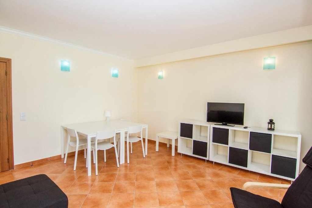 Sunhome Casas De Ferias Em Portimão Δωμάτιο φωτογραφία